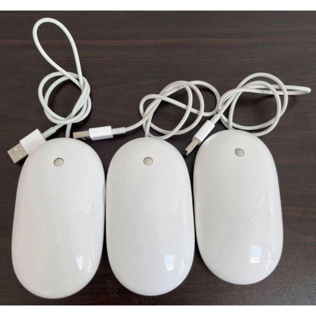 Apple(アップル)のApple純正Mighty Mouse USBマウス A1152 3個セット スマホ/家電/カメラのPC/タブレット(PC周辺機器)の商品写真