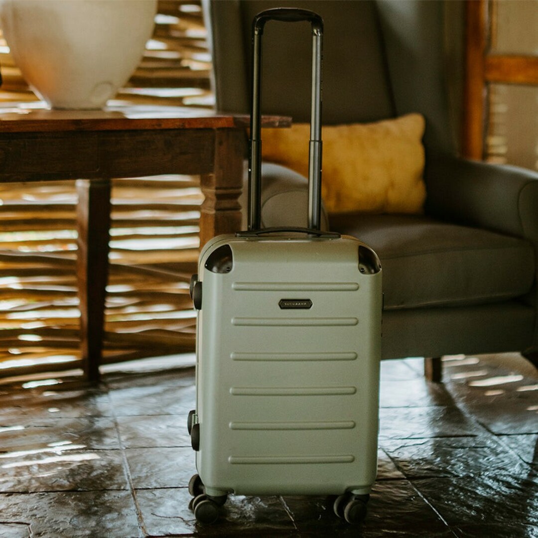 SOLGAARD Carry-on（機内持込39L）時短スーツケース インテリア/住まい/日用品の日用品/生活雑貨/旅行(旅行用品)の商品写真