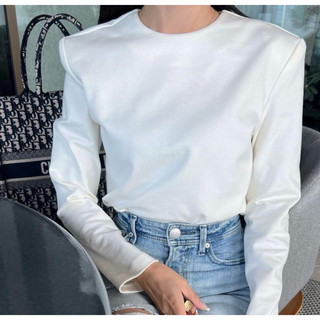 新品 CARLA Lady shoulder tops  ホワイト　2(Tシャツ(長袖/七分))