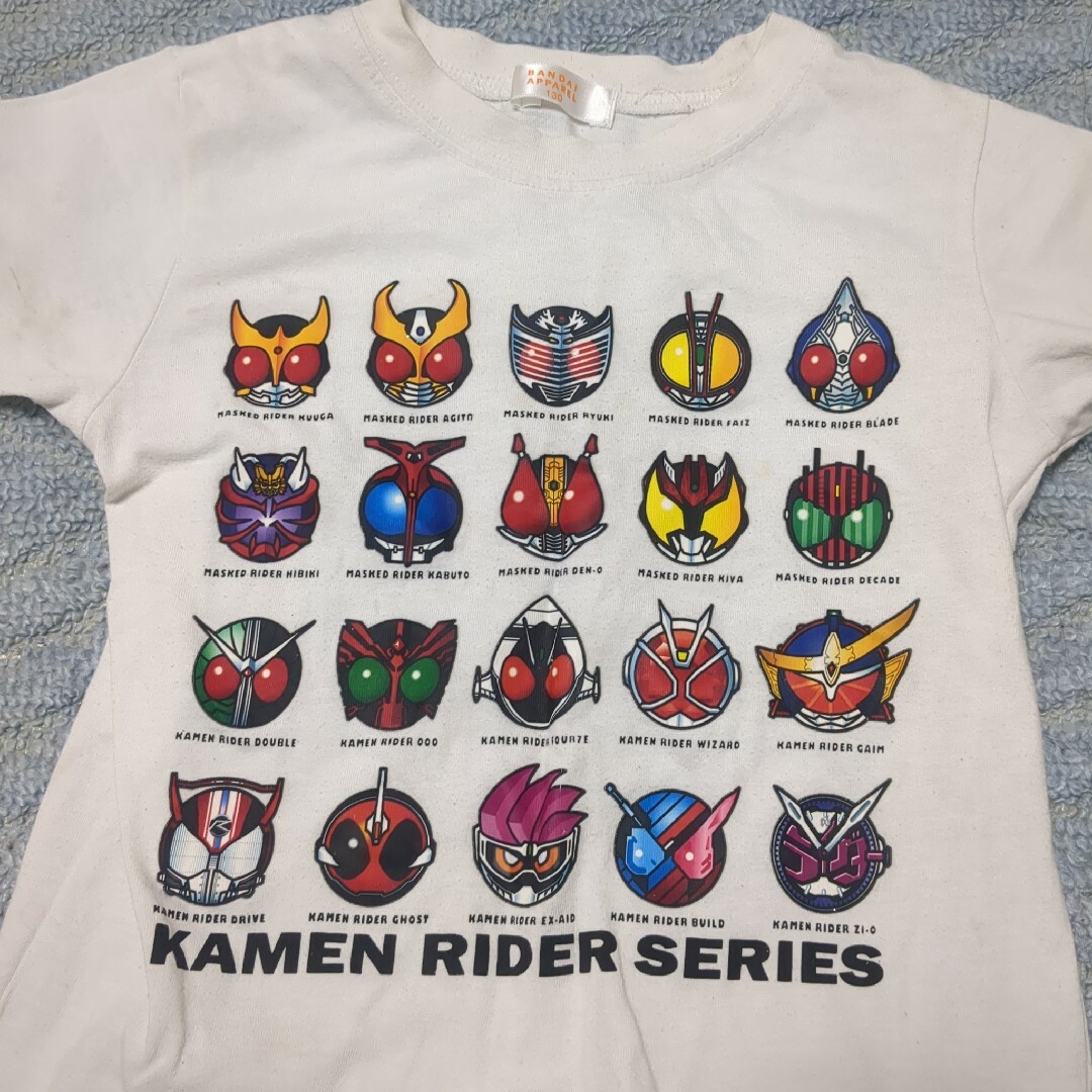 BANDAI(バンダイ)の仮面ライダーシリーズ　Tシャツ キッズ/ベビー/マタニティのキッズ服男の子用(90cm~)(Tシャツ/カットソー)の商品写真