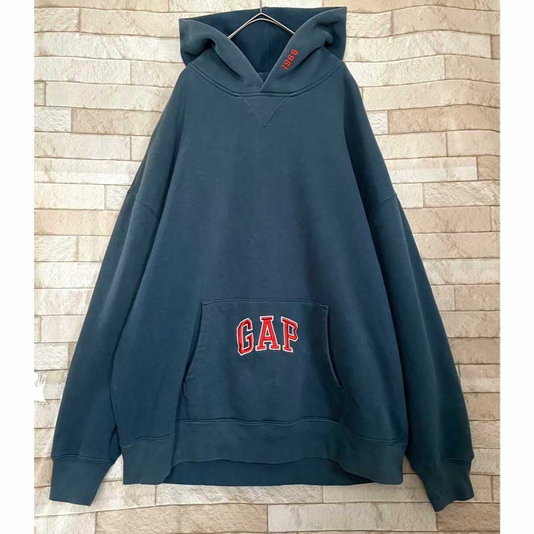 GAP(ギャップ)のGAP ギャップ パーカー プルオーバー センター刺繍 フードロゴ 裏起毛 XL メンズのトップス(パーカー)の商品写真