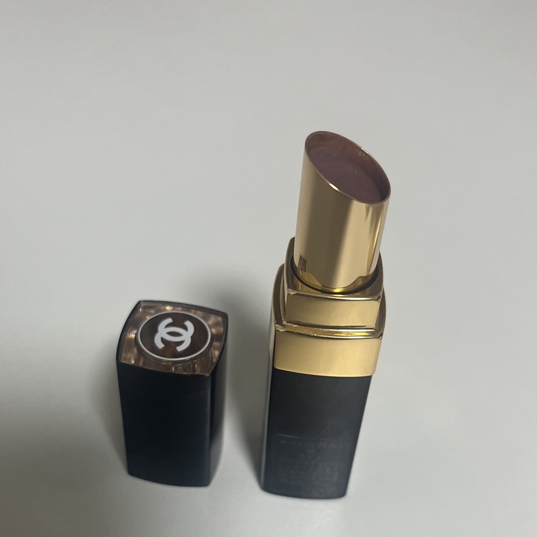 CHANELルージュココフラッシュ56 モマン コスメ/美容のベースメイク/化粧品(口紅)の商品写真