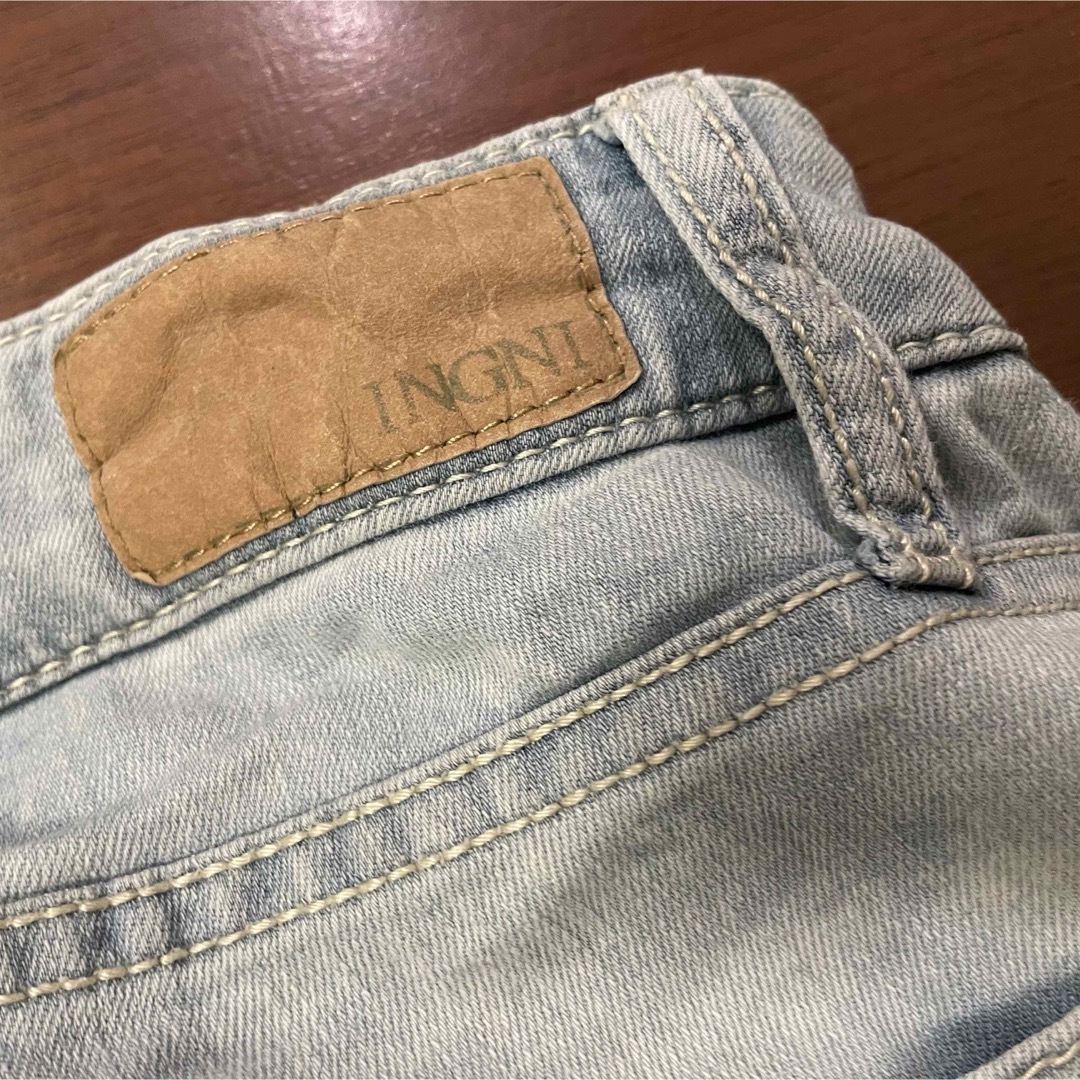 INGNI(イング)の【INGNI】M 柔らかストレッチ デニム スキニー・レギンス ライトブルー レディースのパンツ(デニム/ジーンズ)の商品写真