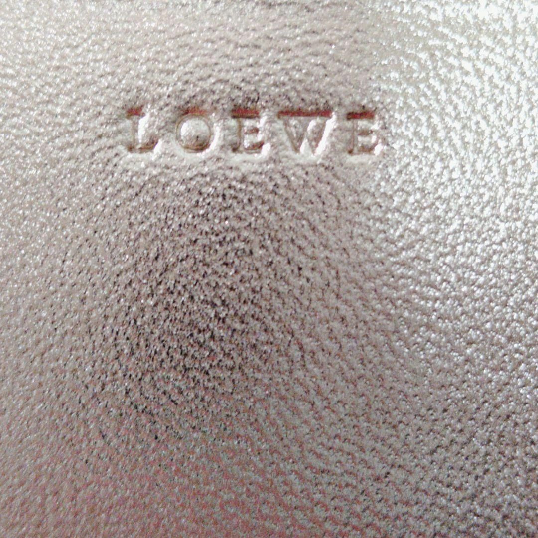 LOEWE(ロエベ)の箱付き　LOEWE　ミラー　鏡　レザー　ゴールド　アナグラム レディースのファッション小物(ミラー)の商品写真