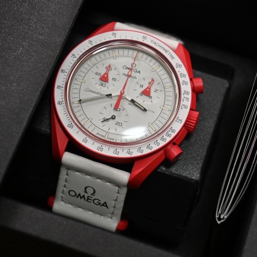 OMEGA(オメガ)のOMEGA  Swatch - MISSION TO MARS スピードマスター メンズの時計(腕時計(アナログ))の商品写真