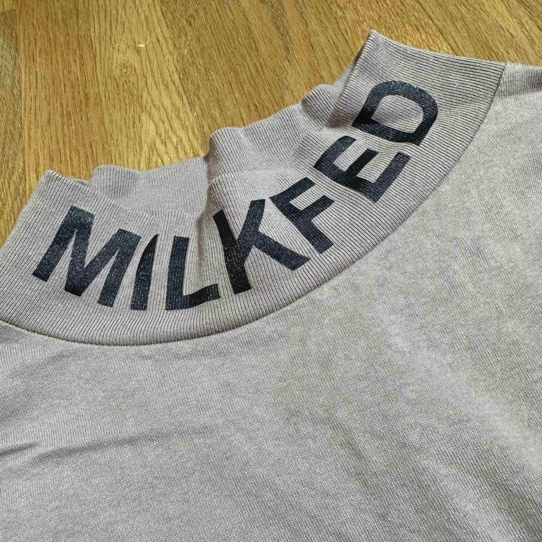MILKFED.(ミルクフェド)の【ミルクフェド】モックネック 立体刺繍 ロングシャツ ワンピース フリーサイズ レディースのワンピース(ひざ丈ワンピース)の商品写真
