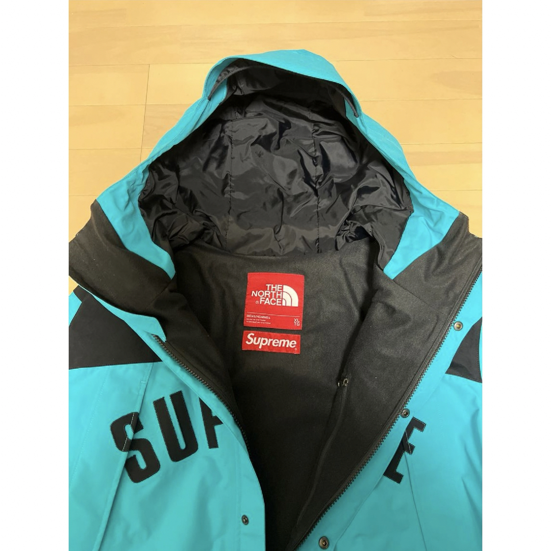 Supreme(シュプリーム)のSupreme×The North Face Arc Logo ジャケット　XL メンズのジャケット/アウター(マウンテンパーカー)の商品写真