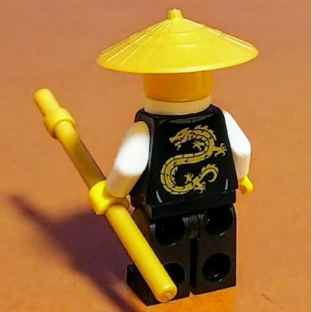 Lego(レゴ)のレゴ★ニンジャゴー ウー先生 ブラックVer. 新品 激レア 残少 エンタメ/ホビーのおもちゃ/ぬいぐるみ(キャラクターグッズ)の商品写真