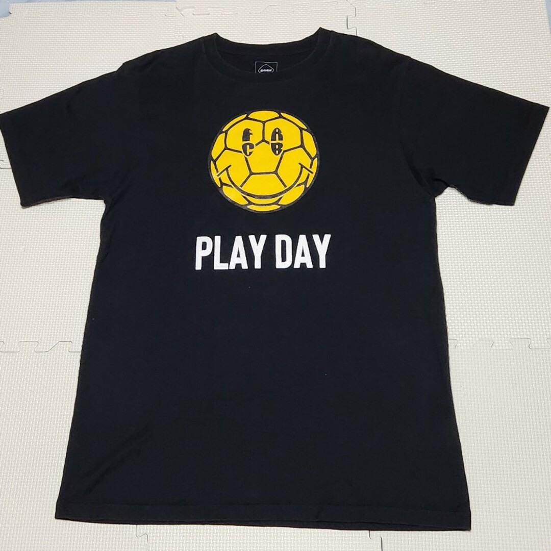 F.C.R.B.(エフシーアールビー)のF.C.R.B バックロゴプリント 半袖Tシャツ メンズのトップス(Tシャツ/カットソー(半袖/袖なし))の商品写真