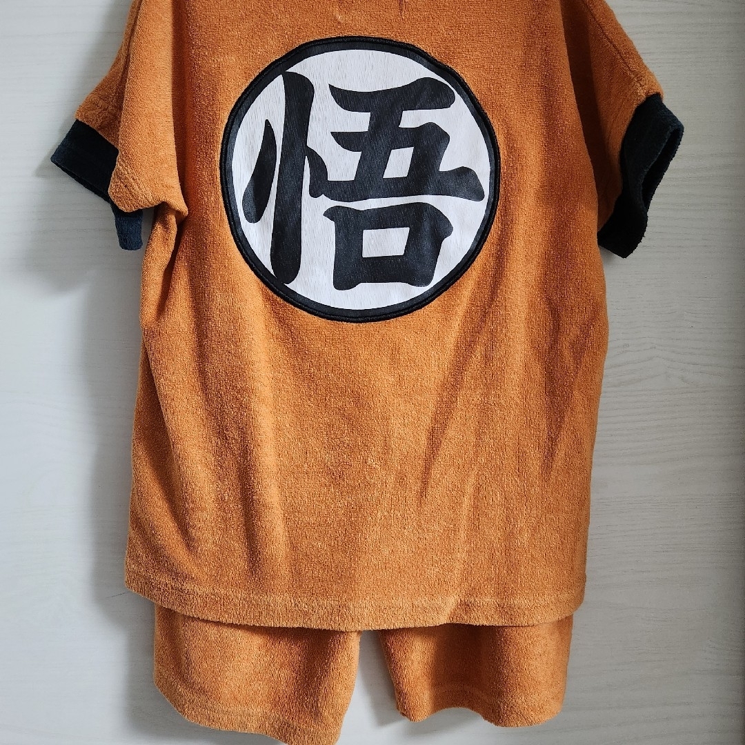 ドラゴンボール　半袖　半ズボン　120　パジャマ　キッズ キッズ/ベビー/マタニティのキッズ服男の子用(90cm~)(その他)の商品写真