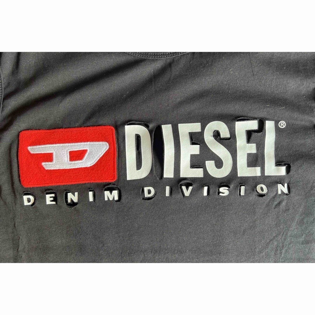 DIESEL(ディーゼル)の本物⭐︎テテ着用⭐︎DIESELロゴノースリーブ⭐︎黒LサイズディーゼルBTS メンズのトップス(Tシャツ/カットソー(半袖/袖なし))の商品写真