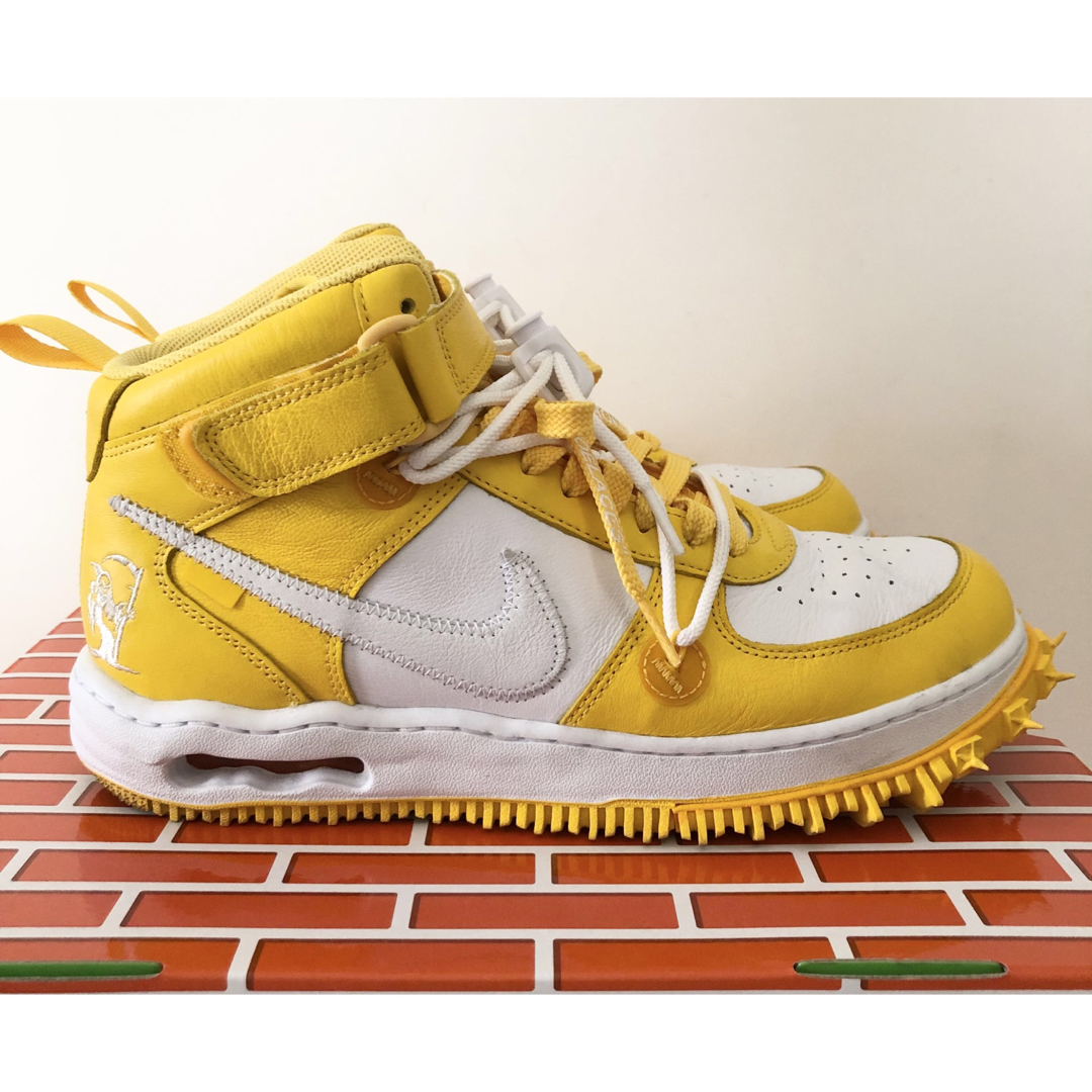 OFF-WHITE(オフホワイト)のNIKEエアフォース1MID×OFF-WHITE コラボ限定バージョン メンズの靴/シューズ(スニーカー)の商品写真