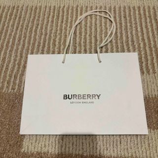 バーバリー Burberry  紙袋 ショッパー