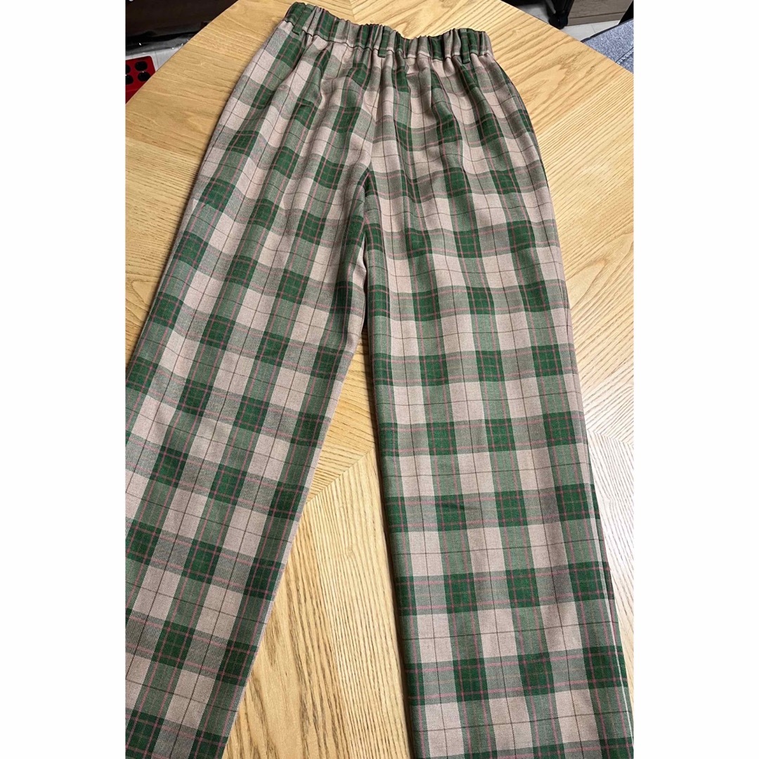 Ameri VINTAGE(アメリヴィンテージ)のAMERI(アメリ)  2TUCKS STRAIGHT PANTS(M) レディースのパンツ(その他)の商品写真