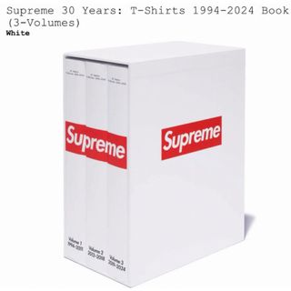 シュプリーム(Supreme)のSupreme 30 Years T-Shirts 1994-2024 Book(ファッション/美容)