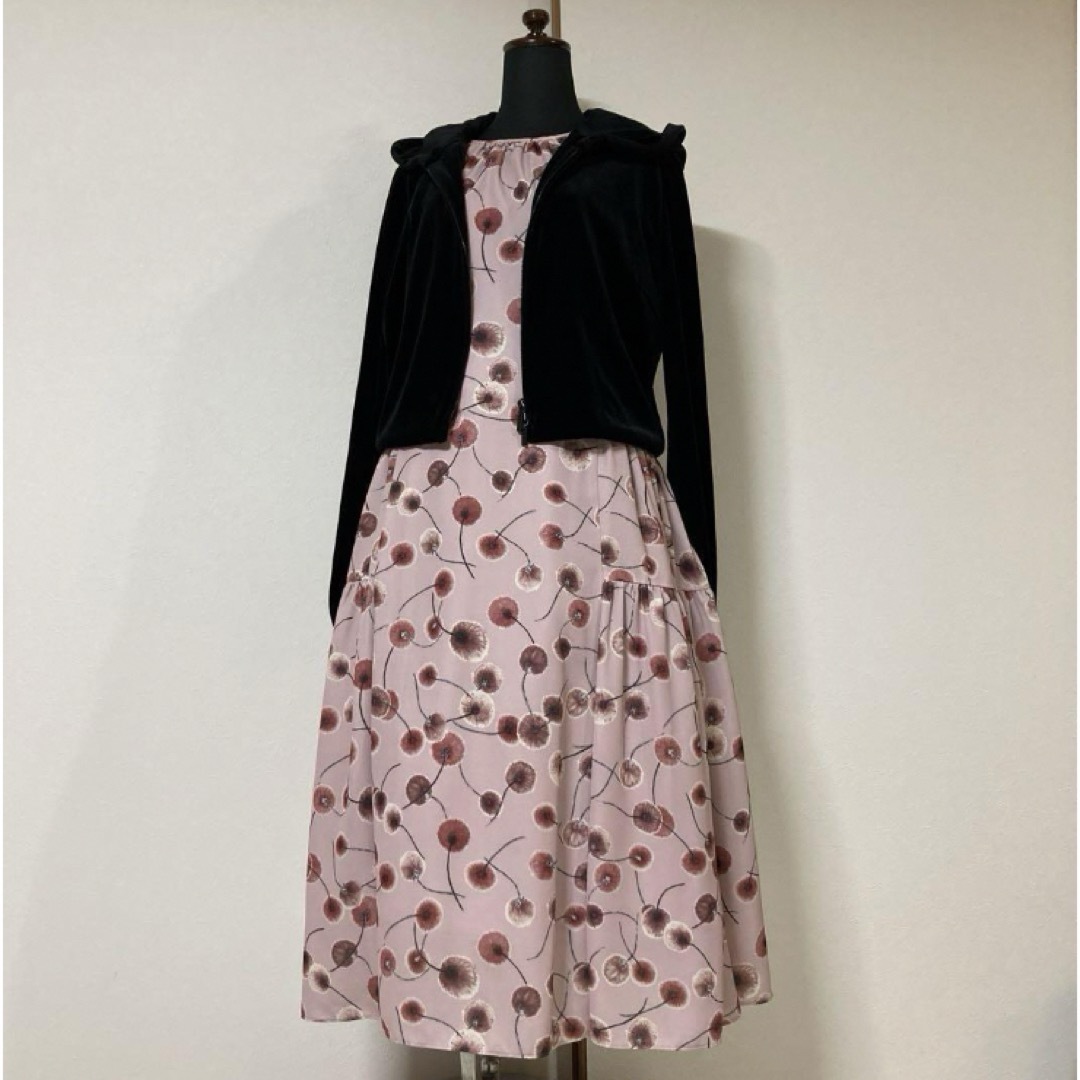 René(ルネ)の美品¥71,500★Rene TISSUE社製フラワーロングドレス(３８Ｌ) レディースのワンピース(ロングワンピース/マキシワンピース)の商品写真