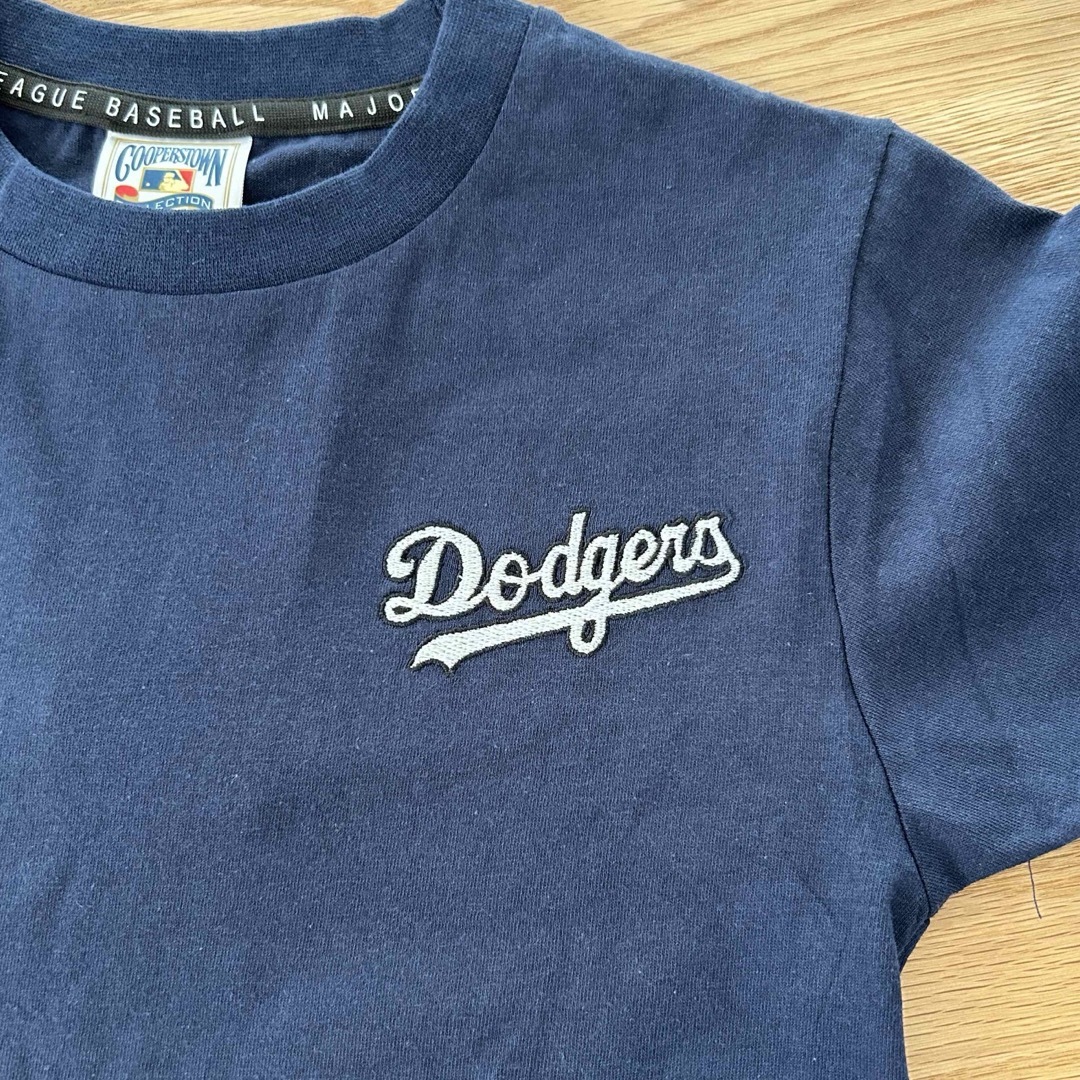 MLB(メジャーリーグベースボール)の新品 ドジャース Tシャツ キッズ 半袖 メジャーリーグ MLB 紺 130② キッズ/ベビー/マタニティのキッズ服男の子用(90cm~)(Tシャツ/カットソー)の商品写真