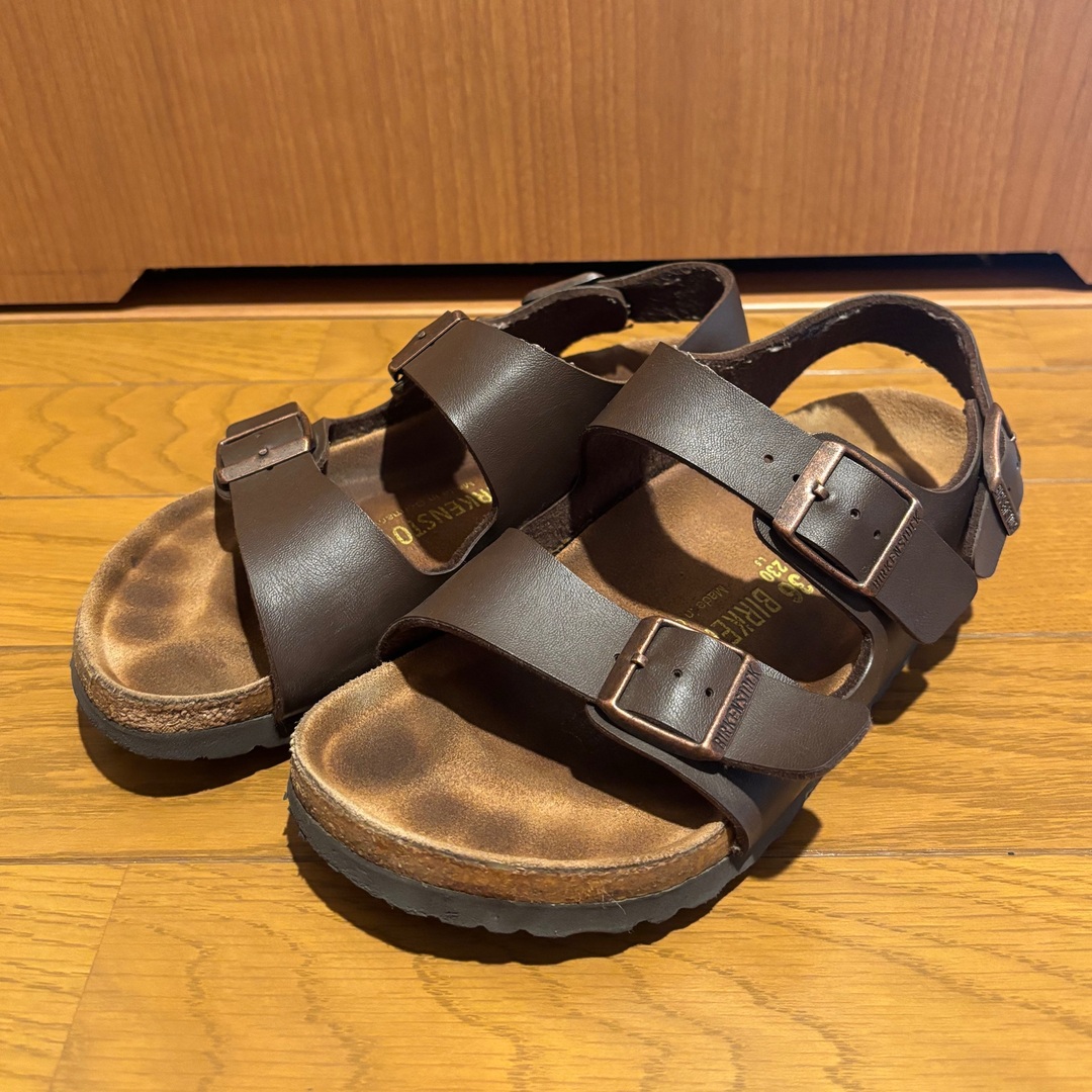 BIRKENSTOCK(ビルケンシュトック)のビルケンシュトック アリゾナ サンダル 36 レディースの靴/シューズ(サンダル)の商品写真