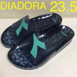 新品 DIADORA ディアドラ サンダル ロゴ シャワーサンダル 23.5