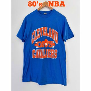 スクリーンスターズ(SCREEN STARS)の80's 古着　NBA キャブス　Tシャツ　プリントTシャツ　USA製(Tシャツ/カットソー(半袖/袖なし))