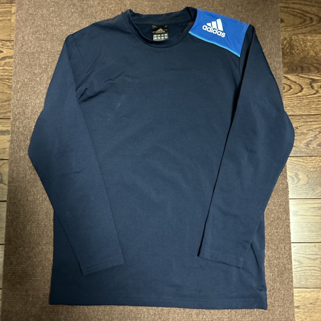 adidas(アディダス)のロンT adidas 160 長袖Tシャツ　男の子 キッズ/ベビー/マタニティのキッズ服男の子用(90cm~)(Tシャツ/カットソー)の商品写真