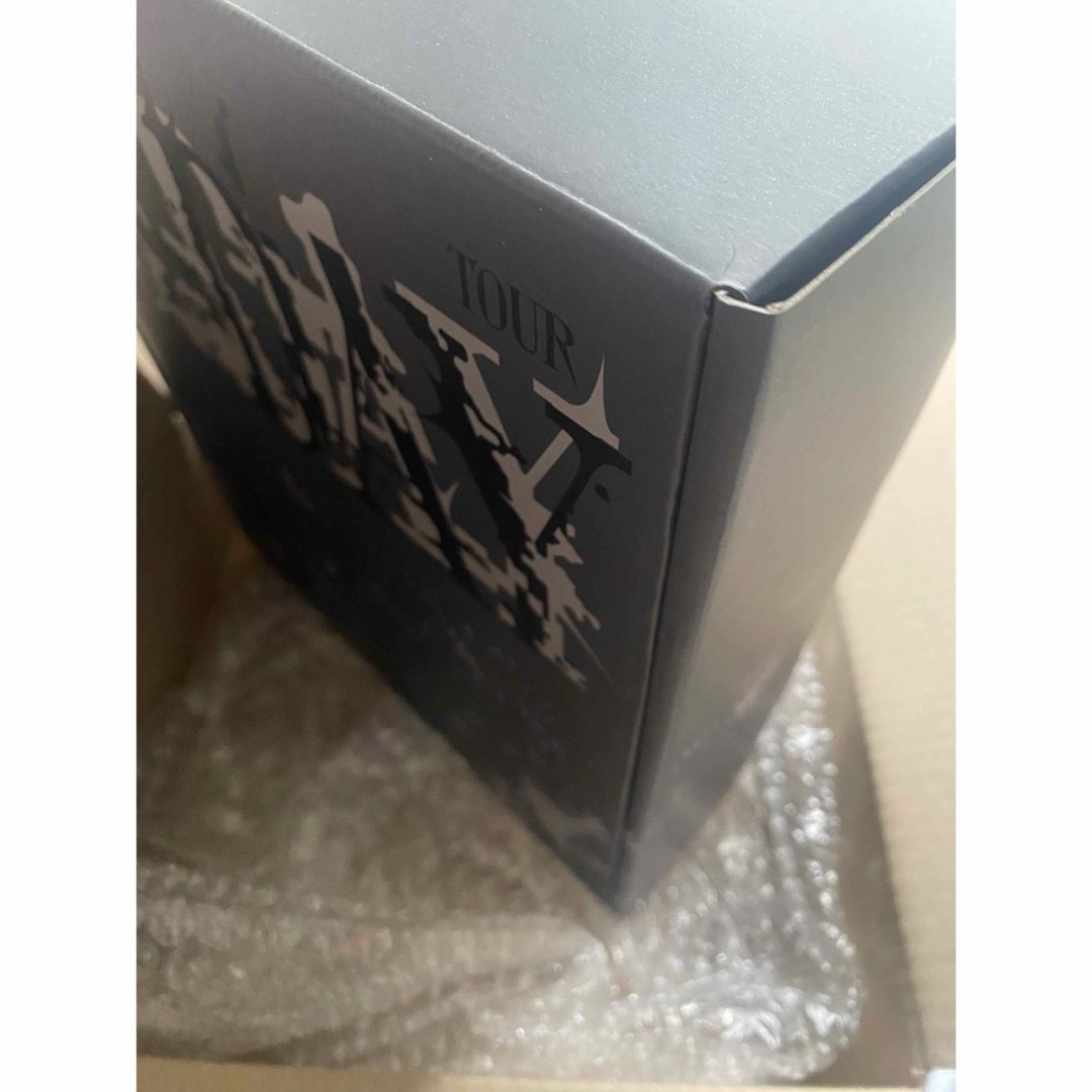 防弾少年団(BTS)(ボウダンショウネンダン)のBTS MERCH BOX マーチボックス 15 SUGA ユンギ D-DAY エンタメ/ホビーのタレントグッズ(アイドルグッズ)の商品写真