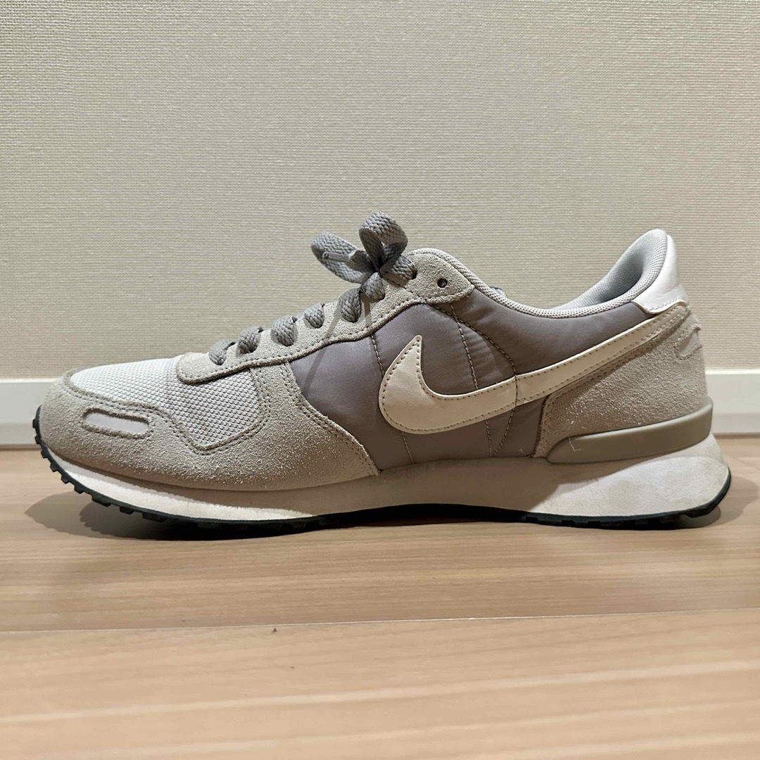 NIKE(ナイキ)のNIKE AIR RECRAFTED ナイキ スニーカー 27.5 メンズの靴/シューズ(スニーカー)の商品写真