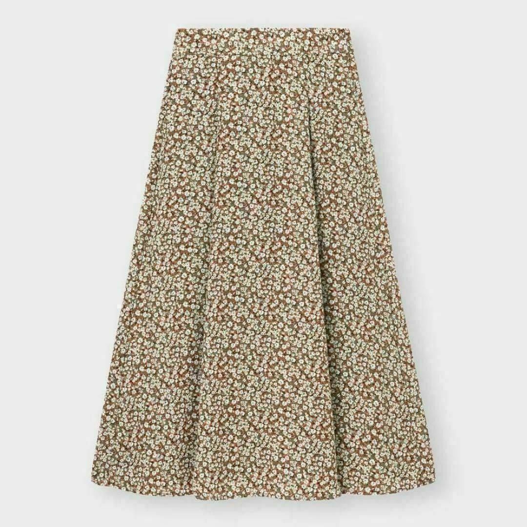 GU(ジーユー)の新品 着回し 春レトロ小花柄 フラワープリントフレアロングスカート 茶色 M レディースのスカート(ロングスカート)の商品写真