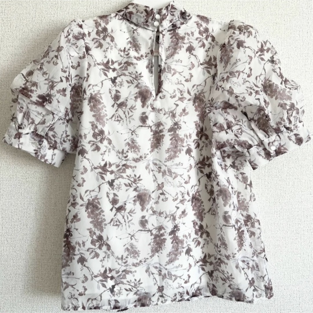 INGNI(イング)のINGNI花柄2wayトップス レディースのトップス(Tシャツ(半袖/袖なし))の商品写真