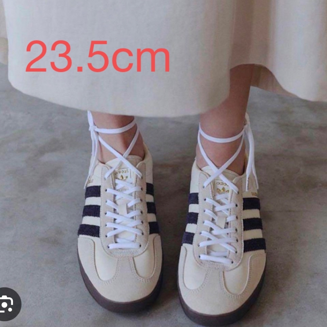 adidas(アディダス)のadidas  emmi  アディダスGAZELLE スニーカー レディースの靴/シューズ(スニーカー)の商品写真