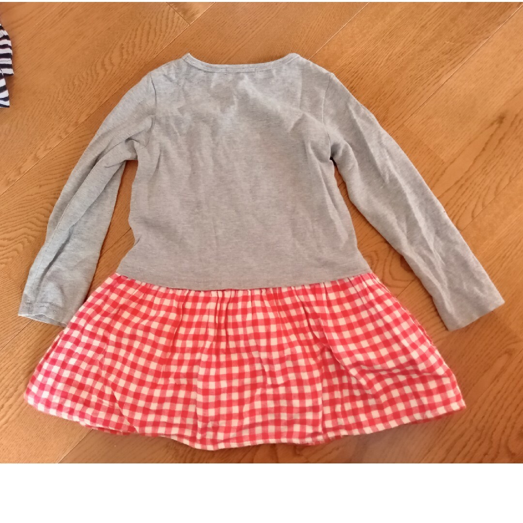 グレー✕赤ギンガムチェック ワンピース 110 キッズ/ベビー/マタニティのキッズ服女の子用(90cm~)(ワンピース)の商品写真