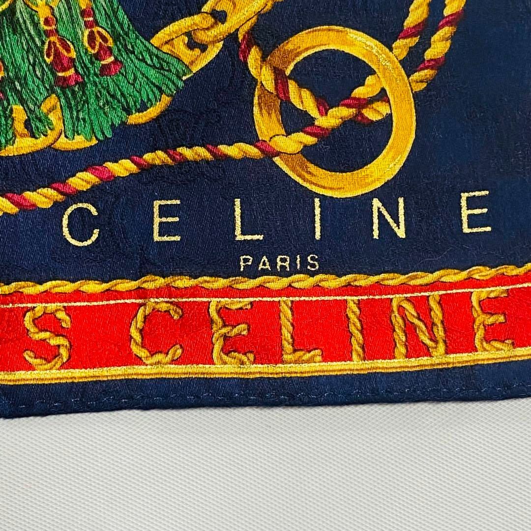 celine(セリーヌ)の未使用品 ★CELINE★ ハンカチ 大判 タッセル チェーン リング ネイビー レディースのファッション小物(ハンカチ)の商品写真