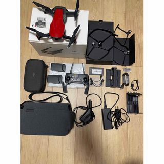 インスパイア(Inspire（DJI）)の赤色！超美品DJI MAVIC Airコンボフルーセット　バッテリー2個美品(トイラジコン)