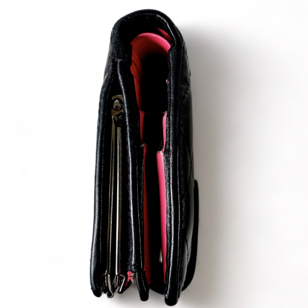 CHANEL(シャネル)の美品✨ギャランティ付き✨CHANEL シャネル カンボン 二つ折り がま口 財布 レディースのファッション小物(財布)の商品写真