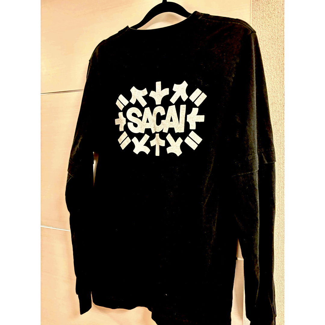 sacai(サカイ)のsacai Eric Haze  ロンT hello  sacai限定品 レディースのトップス(カットソー(長袖/七分))の商品写真