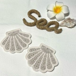 【在庫処分】ハンドメイド シェル コースター 2枚セット (ベージュ)(キッチン小物)