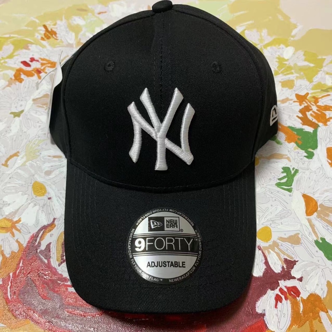 NEW ERA(ニューエラー)のNEWERA ニューエラ 9FORTY ニューヨーク・ヤンキース キャップ　黒 レディースの帽子(キャップ)の商品写真