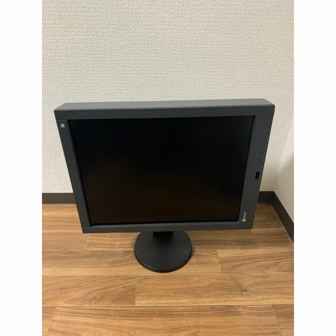 EIZO(エイゾー)のRadiForce RX240　EIZO　モニター　ディスプレイ　21インチ スマホ/家電/カメラのPC/タブレット(ディスプレイ)の商品写真