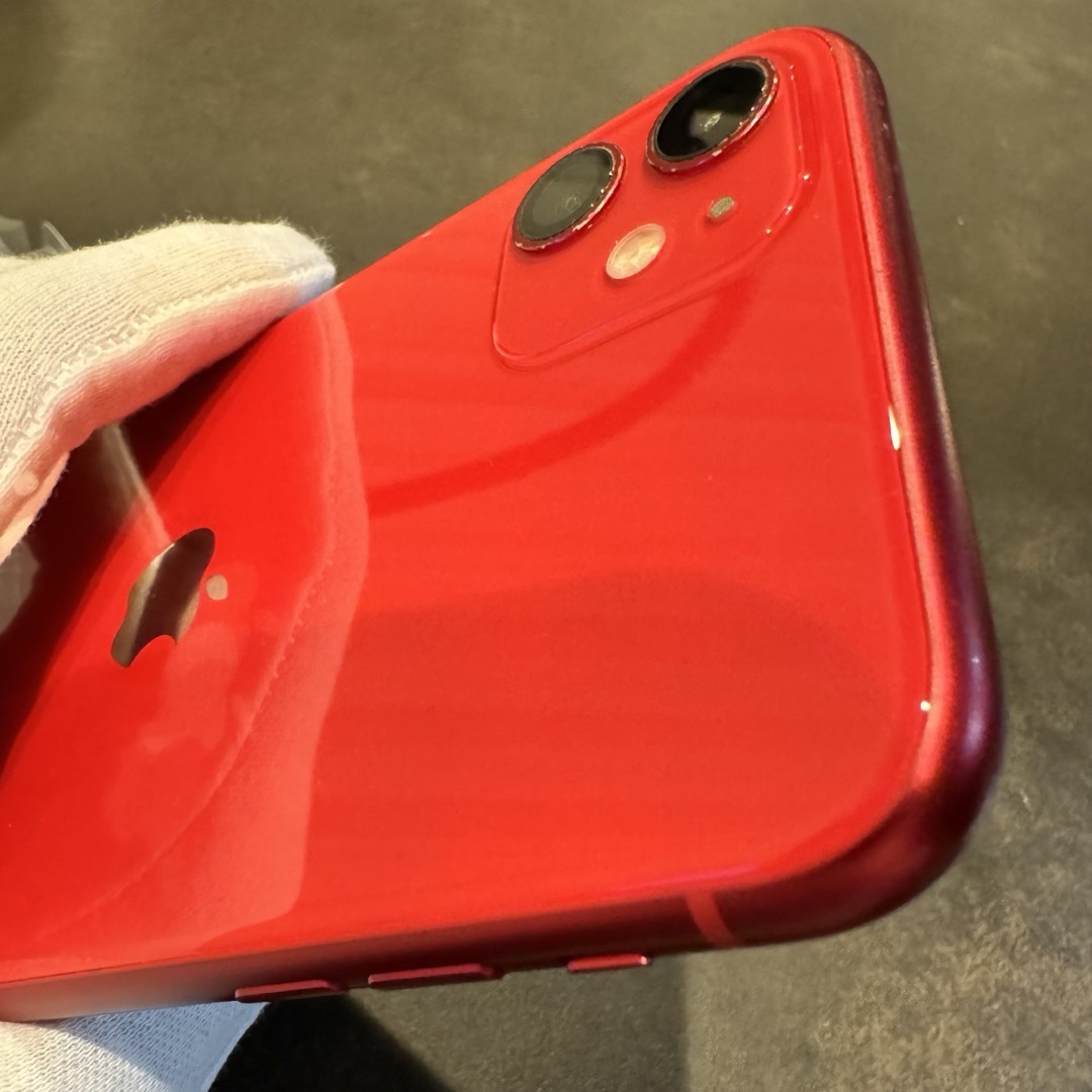 iPhone(アイフォーン)のiPhone11 64GB PRODUCT RED 赤 SIMフリー スマホ/家電/カメラのスマートフォン/携帯電話(スマートフォン本体)の商品写真