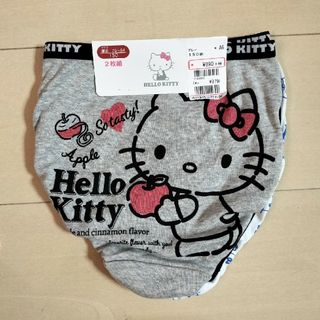 150　ハローキティ　女の子　２枚組　下着　新品です