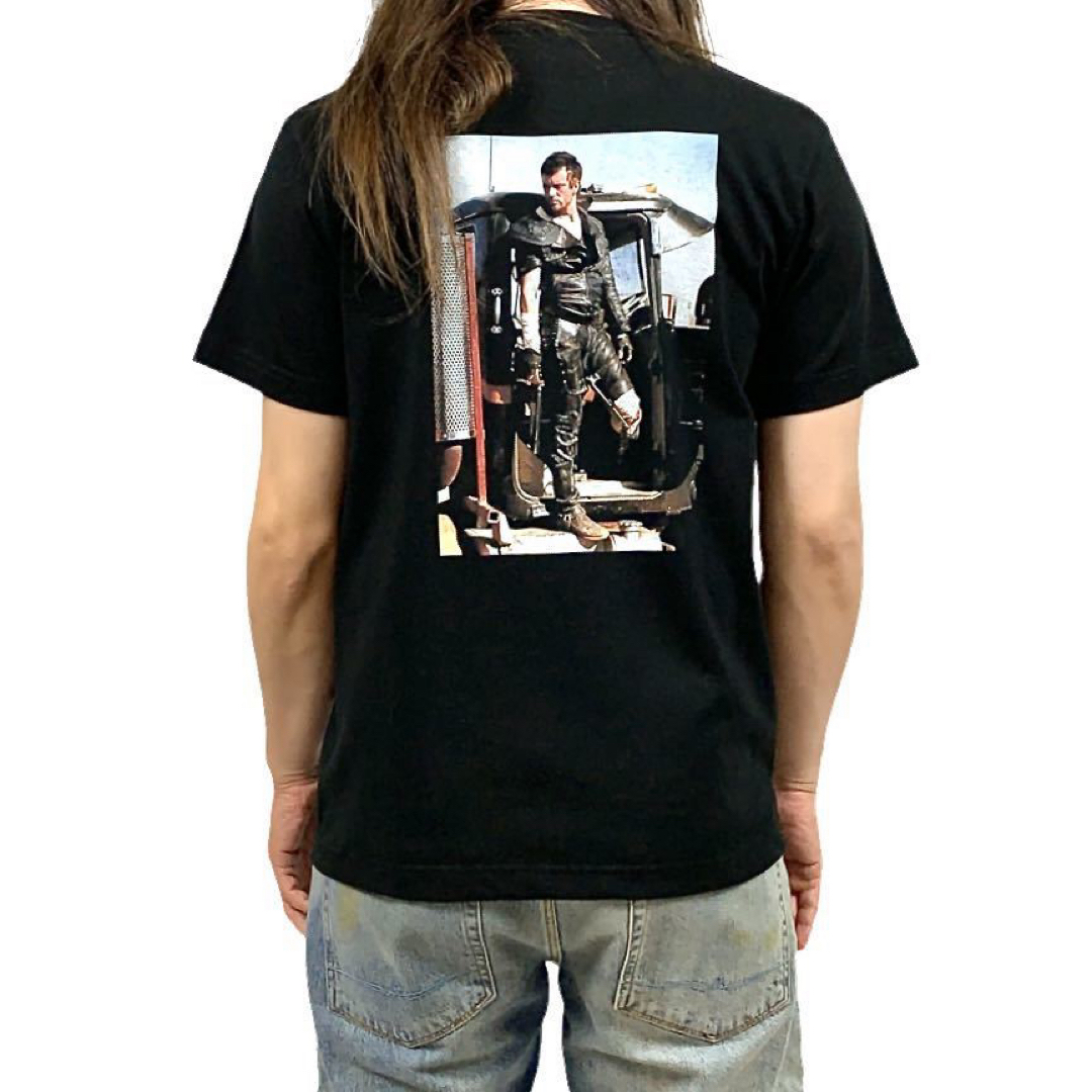 新品 マッドマックス2 メルギブソン バックプリント バイオレンス映画 Tシャツ メンズのトップス(Tシャツ/カットソー(半袖/袖なし))の商品写真