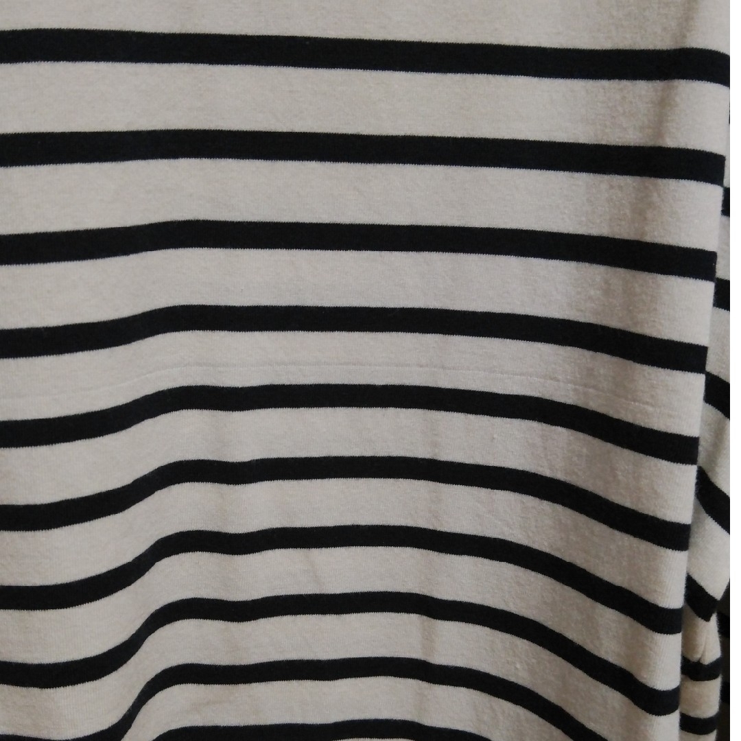 for/c 袖スリットクルーネックロンT レディースのトップス(Tシャツ(長袖/七分))の商品写真