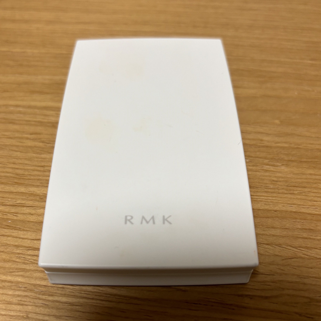 RMK(アールエムケー)のRMK シルクフィット セッティングパウダー コスメ/美容のベースメイク/化粧品(フェイスパウダー)の商品写真