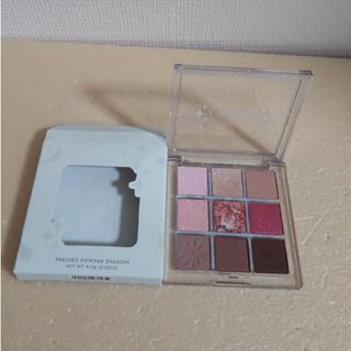 カラーポップ(colourpop)の【未使用※】カラーポップ　アイシャドウパレットclearly in love(アイシャドウ)