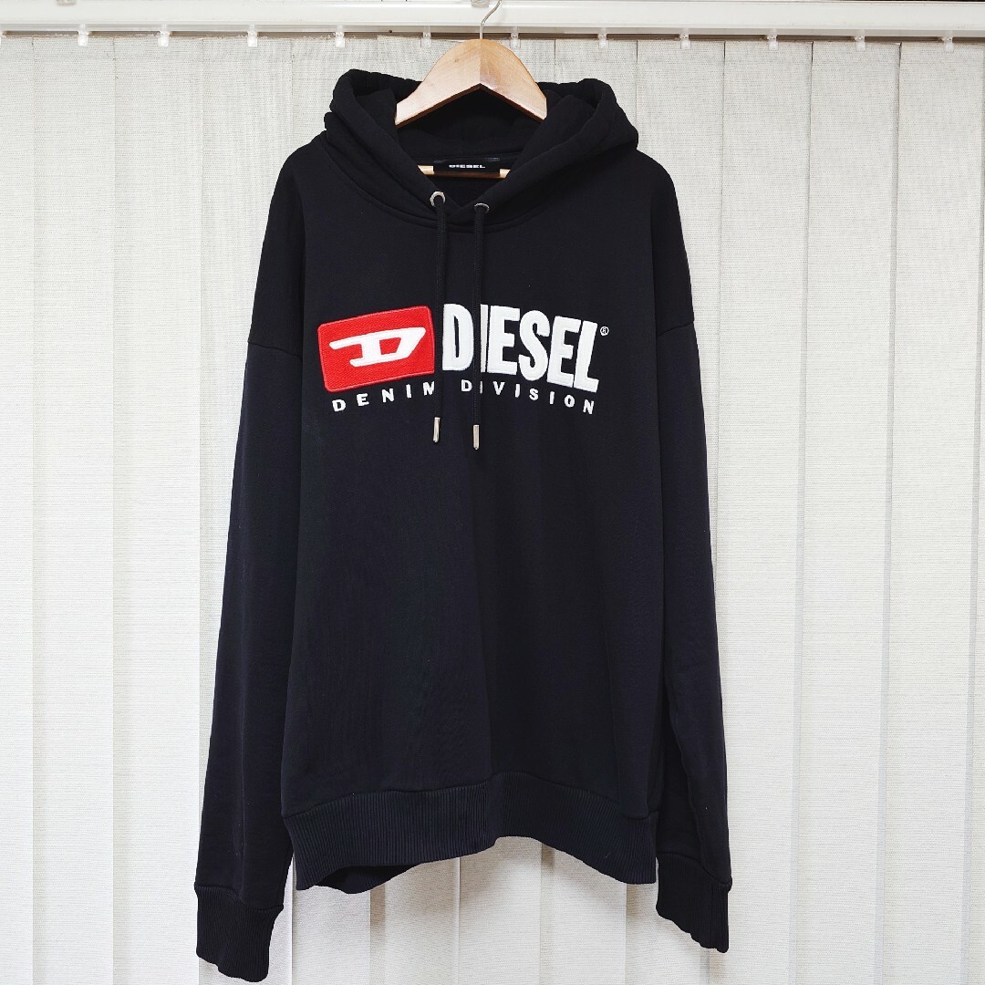 DIESEL(ディーゼル)の人気❗DIESEL ロゴ プルオーバー  パーカー レディースのトップス(パーカー)の商品写真