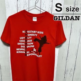 ギルタン(GILDAN)のUSA古着　GILDAN　Tシャツ　S　レッド　プリント　クルーネック　格闘技(Tシャツ/カットソー(半袖/袖なし))