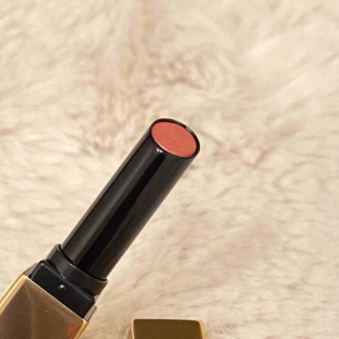 NARS(ナーズ)のNARS ♡ 777 アフターグローセンシュアルシャイン リップスティック コスメ/美容のベースメイク/化粧品(口紅)の商品写真