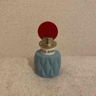 ミュウミュウ(miumiu)のミュウミュウ オードパルファム 30 ml 空瓶(香水(女性用))