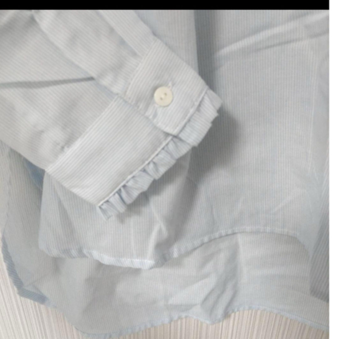 Techichi(テチチ)のテチチ　フリルブラウス　水色ストライプ レディースのトップス(シャツ/ブラウス(長袖/七分))の商品写真