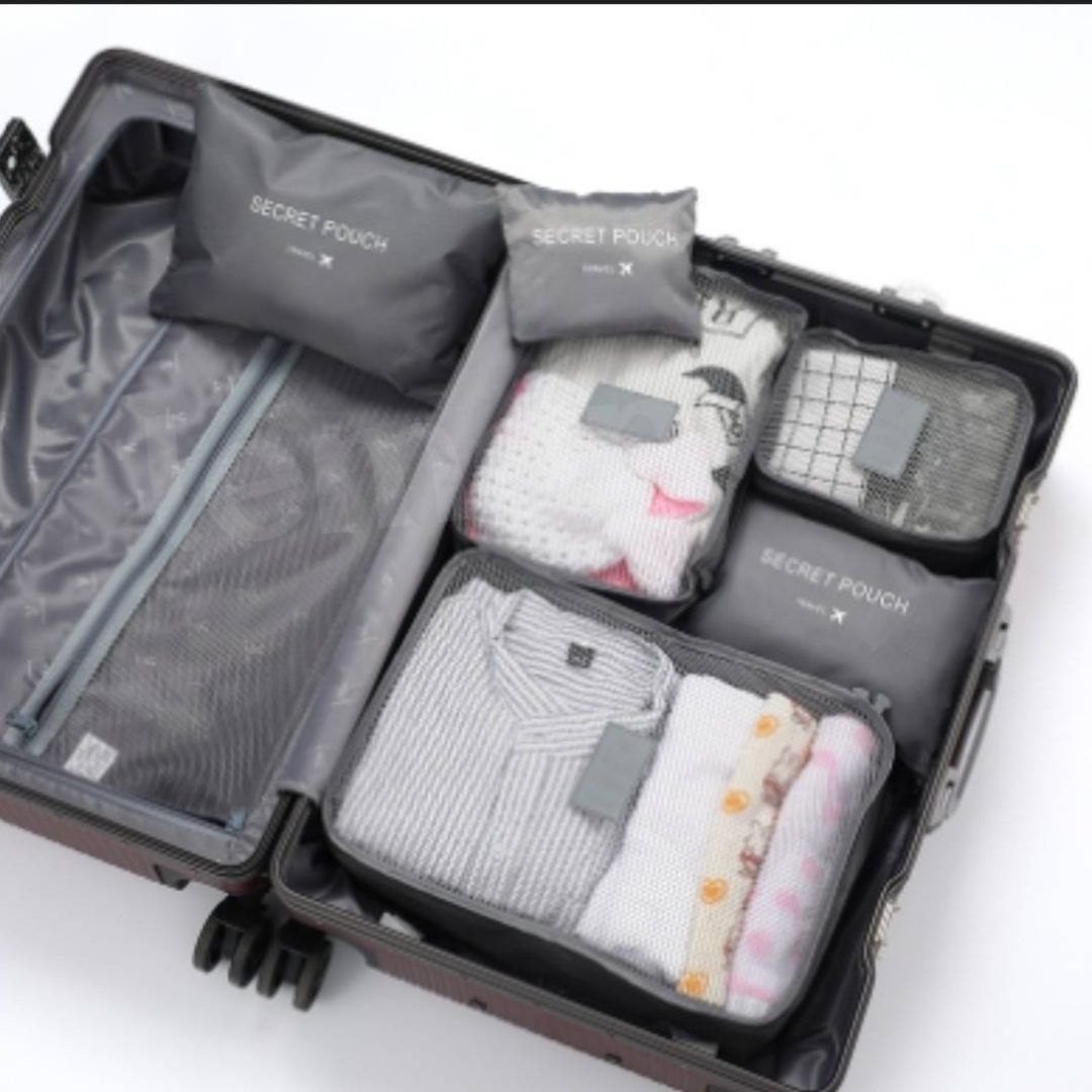 トラベルポーチ ６点セット スーツケース グレー 衣類圧縮袋 旅行ポーチ 収納 インテリア/住まい/日用品の日用品/生活雑貨/旅行(旅行用品)の商品写真
